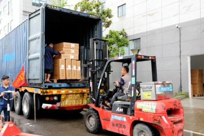 又一突破！首批‘泸州造’自行车通过跨境电商出口发运，推动货物进出口迈上新台阶